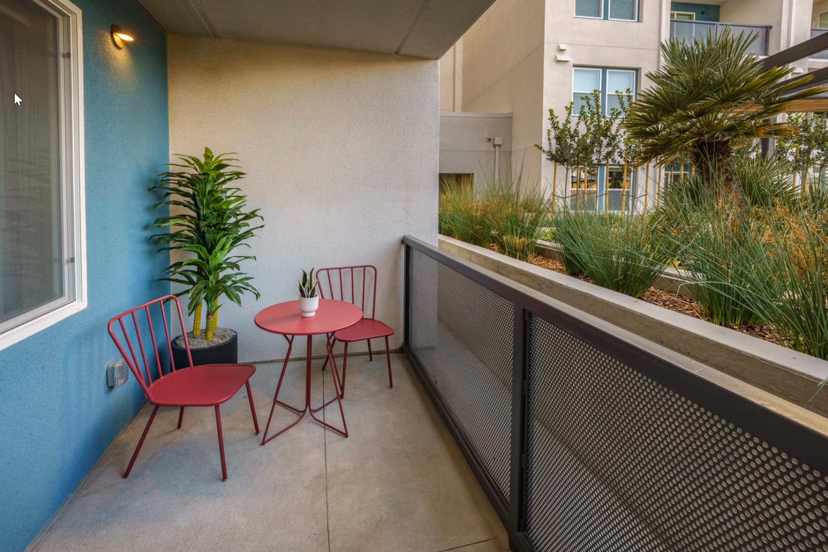 a balcony or terrace at residence inn by marriott las vegas convention center