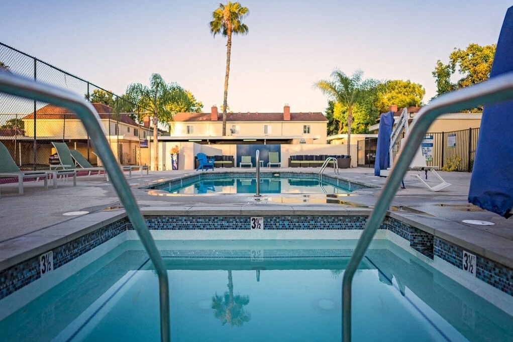 Swimming Pool at Nola 624 Apartments, West Covina, 91790