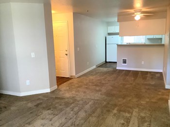 5700 S 129th Street 1-2 Beds Apartment for Rent - Photo Gallery 3