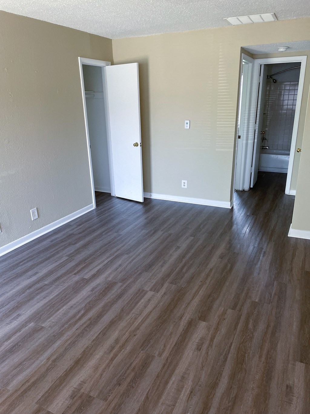 Four-Winds-Apartments-Anderson-IN