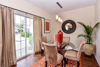 Battle-Creek-Village-Townhomes-Jonesboro-GA Battle-Creek-Village-Townhomes-Jonesboro-GA - Photo Gallery