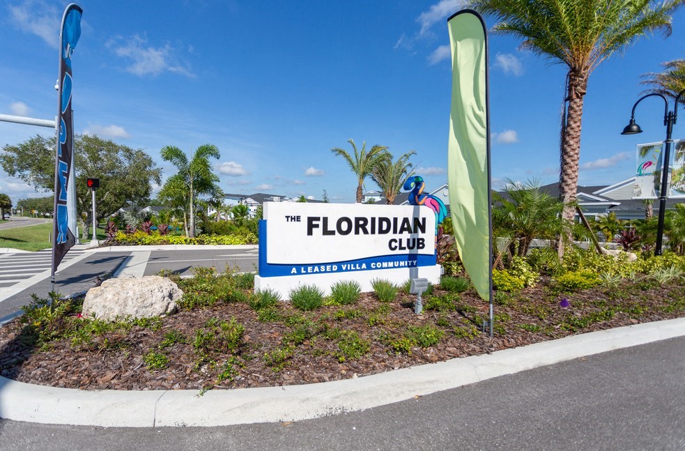 The-Floridian-Club-Of-Sarasota-An-Active-Adult-Community