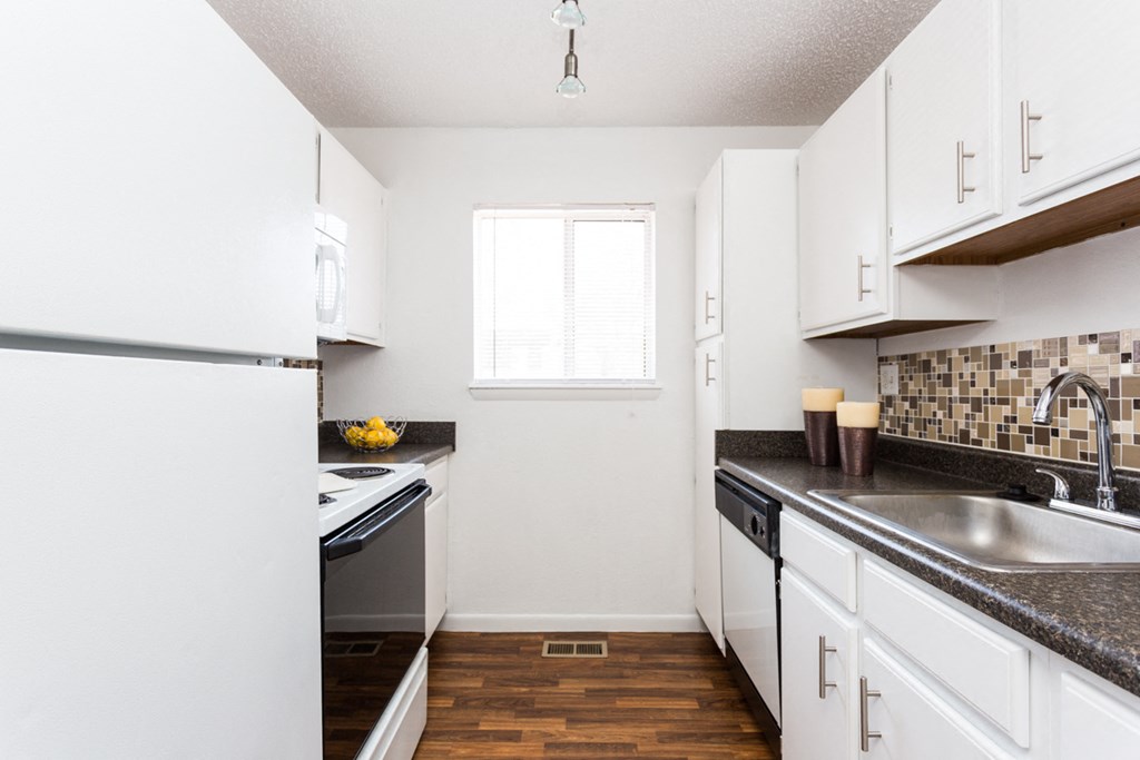 Four-Winds-Apartments-Anderson-IN