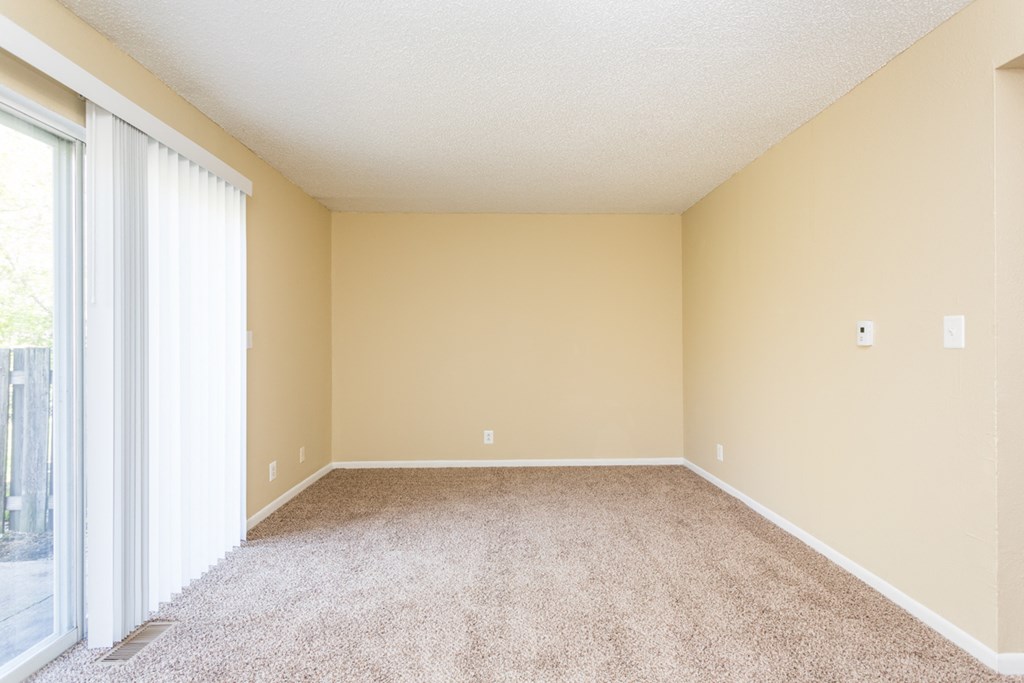 Four-Winds-Apartments-Anderson-IN