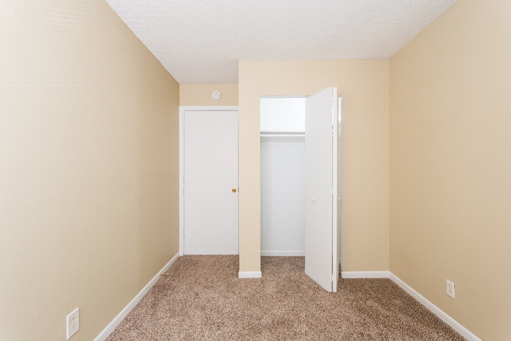 Four-Winds-Apartments-Anderson-IN