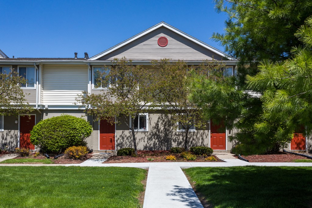 Four-Winds-Apartments-Anderson-IN