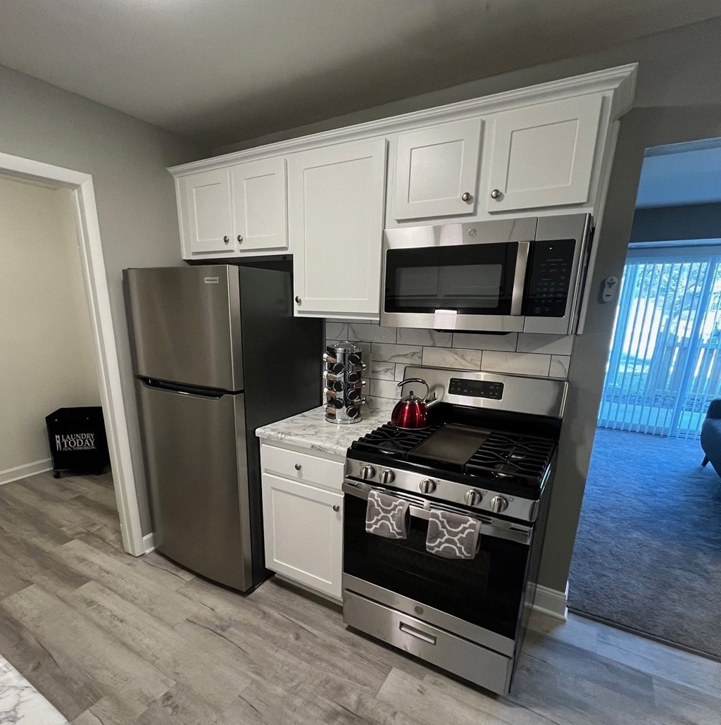 Auburn-Heights-Apartments-Pontiac-MI