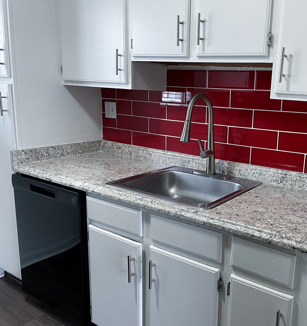 Four-Winds-Apartments-Anderson-IN