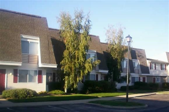 Four-Winds-Apartments-Anderson-IN