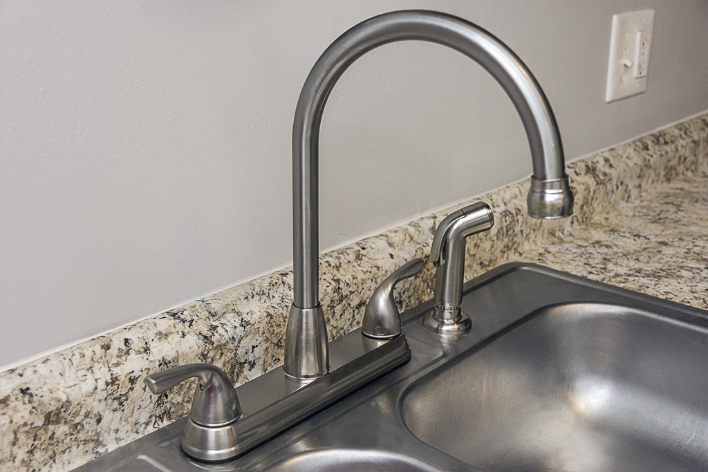 The-Wind-Song-Apartments-Pontiac-MI