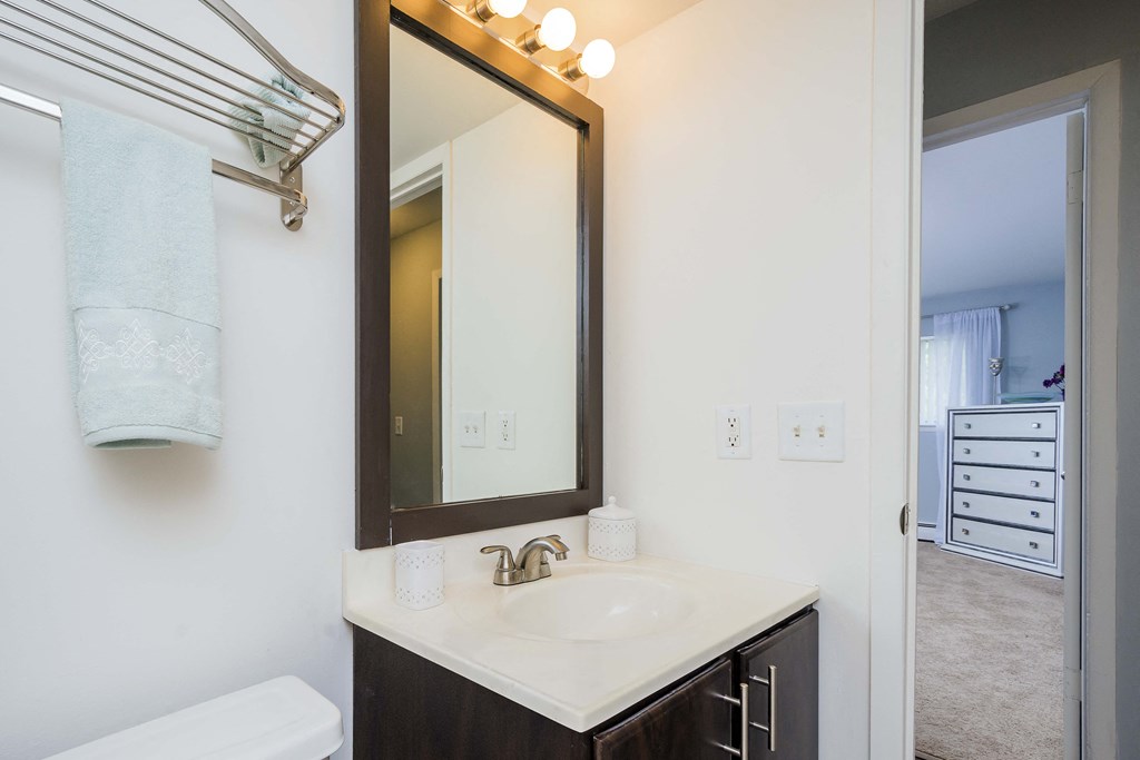 The-Wind-Song-Apartments-Pontiac-MI