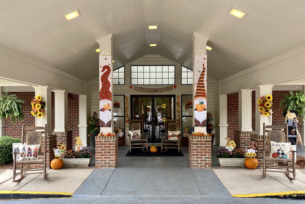 Laurelwood Entrance Office/Community Room