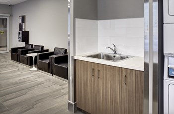 laundry room - Photo Gallery 4