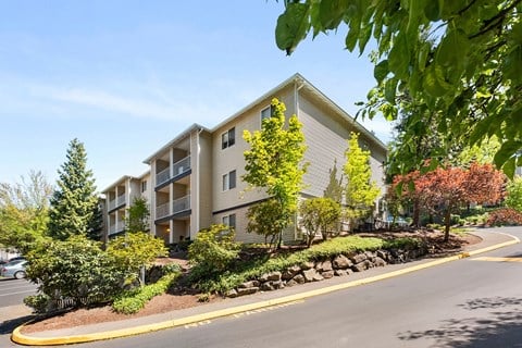 exterior view at the reserve at riverdale apartments in riverdale, nj at Mill Pond Apartments, Auburn, WA