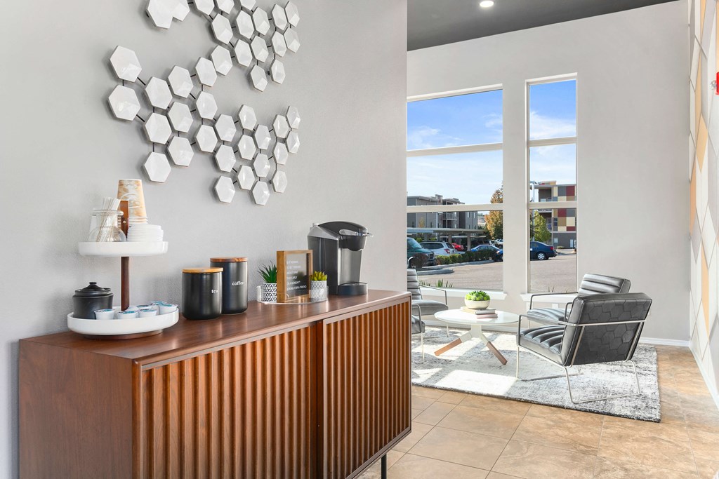 Home Decor at Mosaic on the River Apartments, Washington