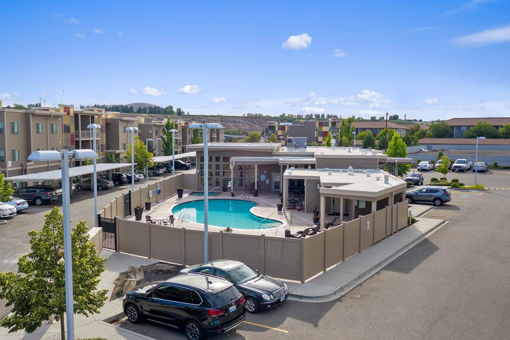 Drone Pool View at Mosaic on the River Apartments, Richland