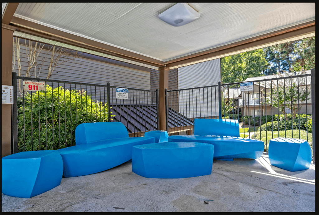Shaded Patio at 400 Winchester, Atlanta