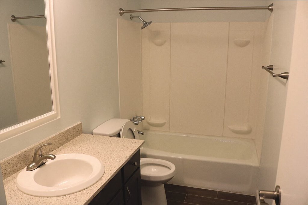 2nd Bedroom Full Bath  at The Ridge Overland Park, Kansas