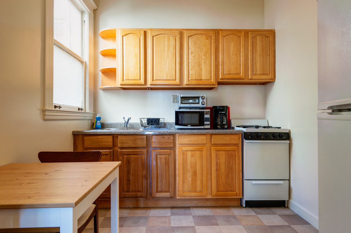 Richelieu Suites Studio Kitchen