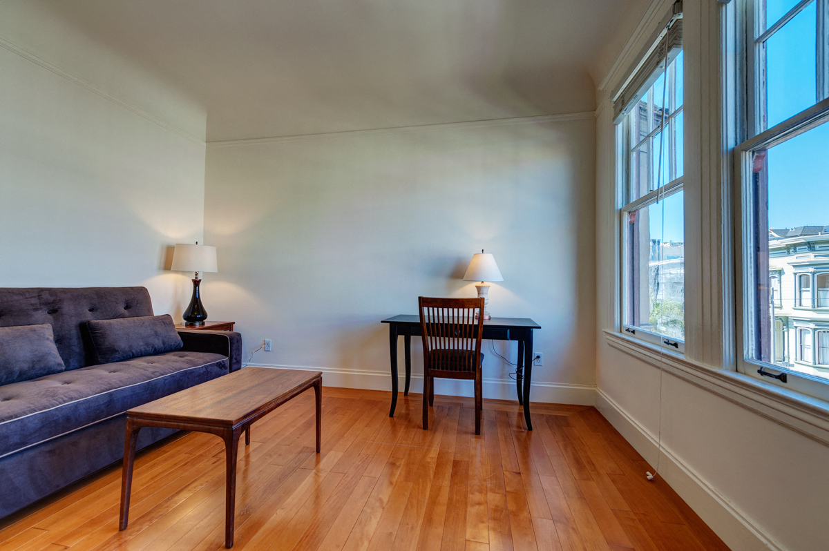 Richelieu Suites Living Room with Desk