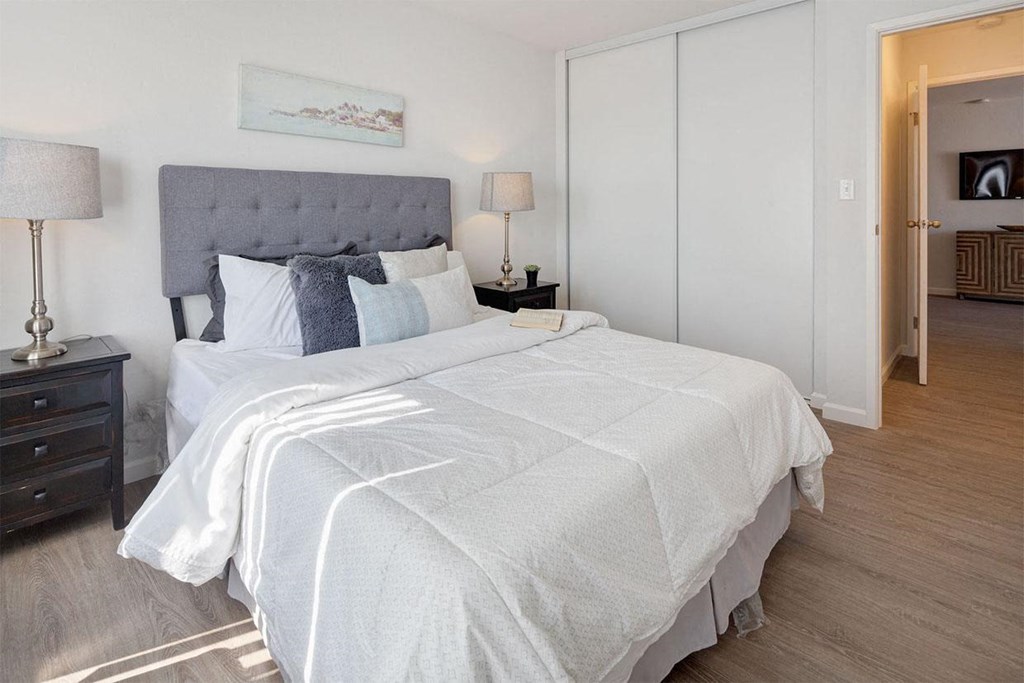 King Size Bedroom at Three Crown Apartments, California