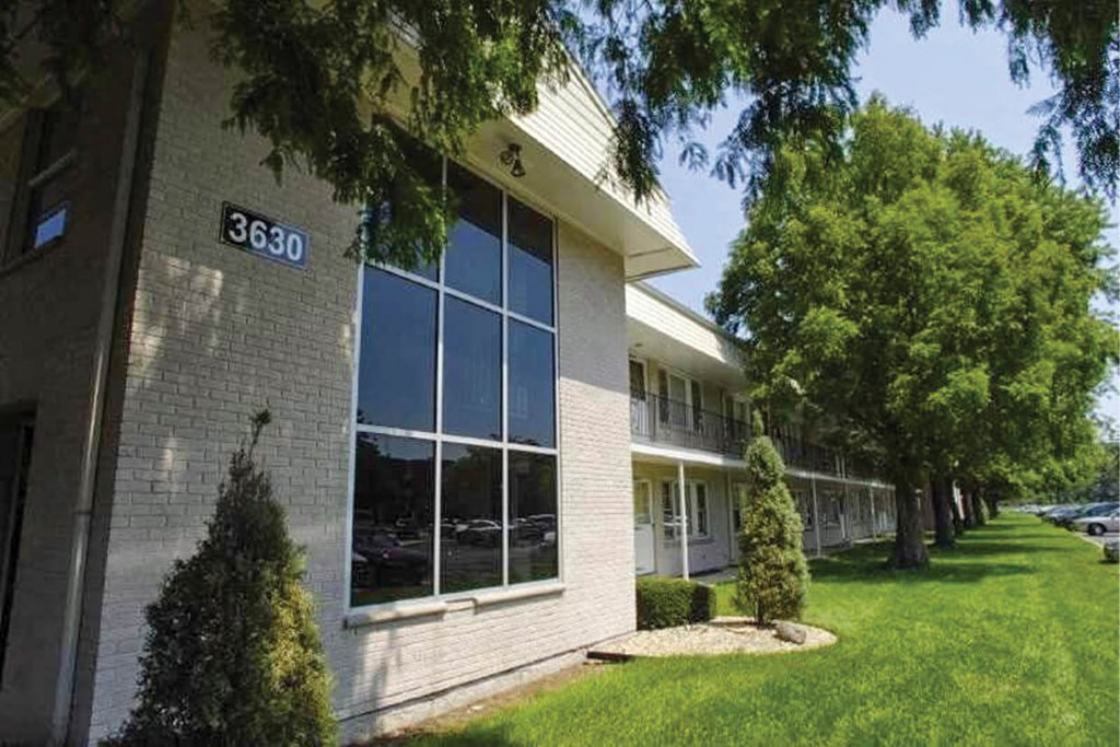 Large Glass window to apartments at Lansing Riverwood, LLC, Lansing, 60438