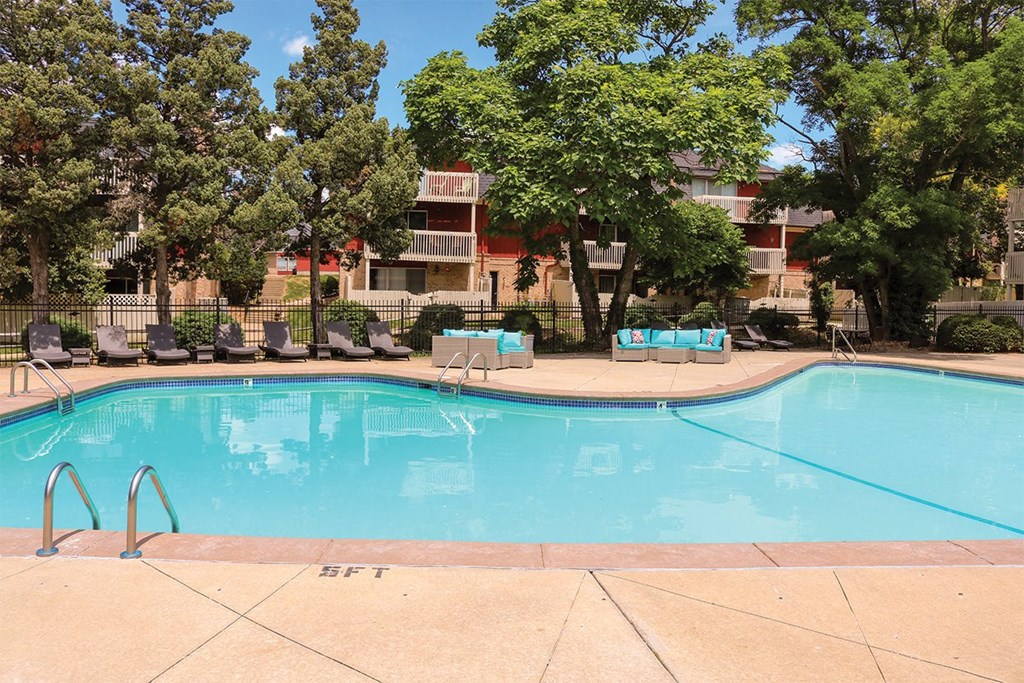 Clubhouse Pool at The Bridges at Foxridge, Kansas