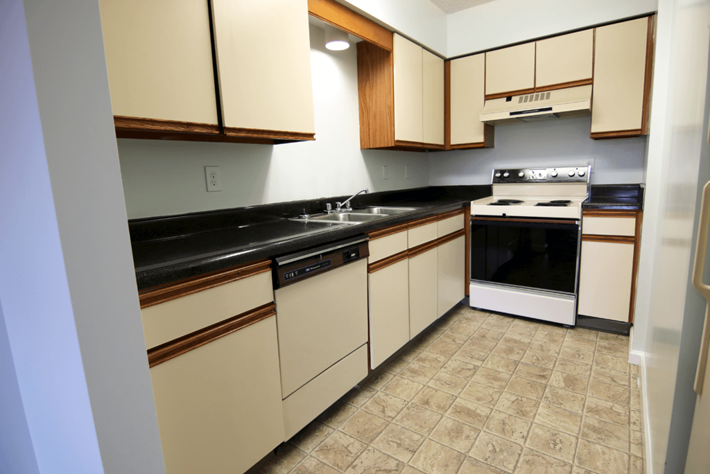 Kitchen at Willow Creek, Kansas City, Missouri