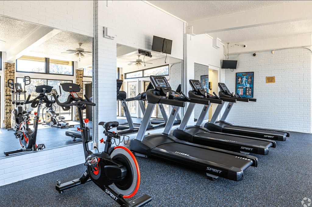 Fitness Center with Treadmills at Willow Creek, Kansas City