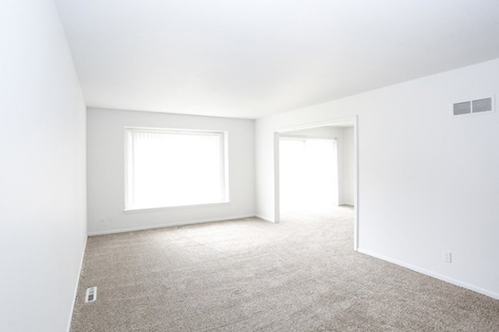 Studio at Canyon Creek Apartments, Kansas City