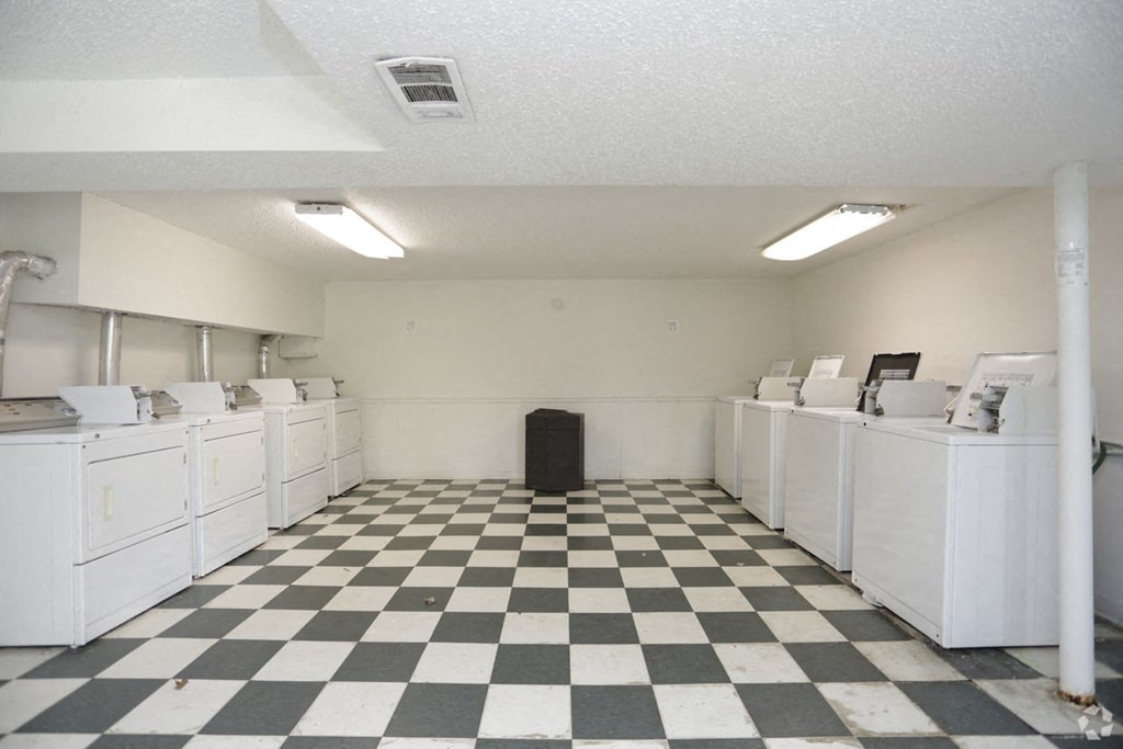 On-Site Laundry Room at Gatehouse Apartments, Kansas City, MO, Missouri, 64134