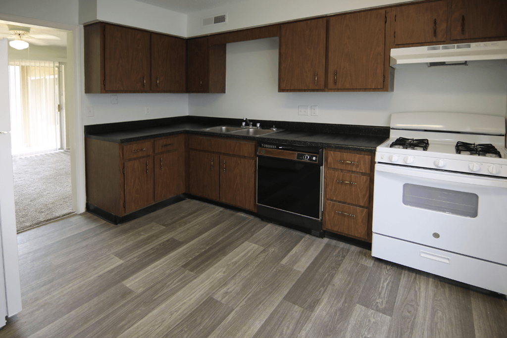 Gardens Kitchen at Willow Creek, Kansas City, 64114