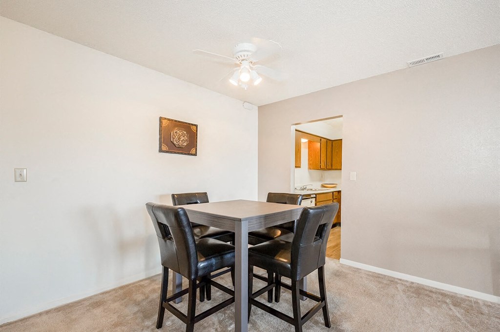 A9 Dining Room at Willow Creek, Missouri