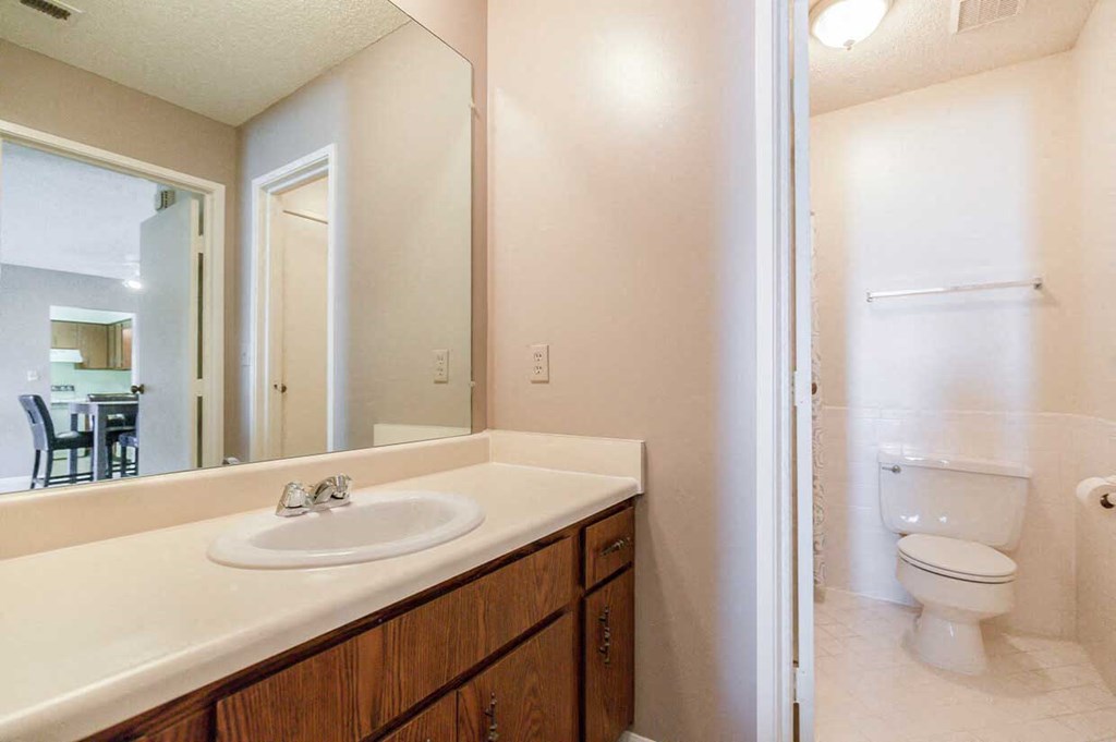 A9 Master Bath at Willow Creek, Kansas City, MO