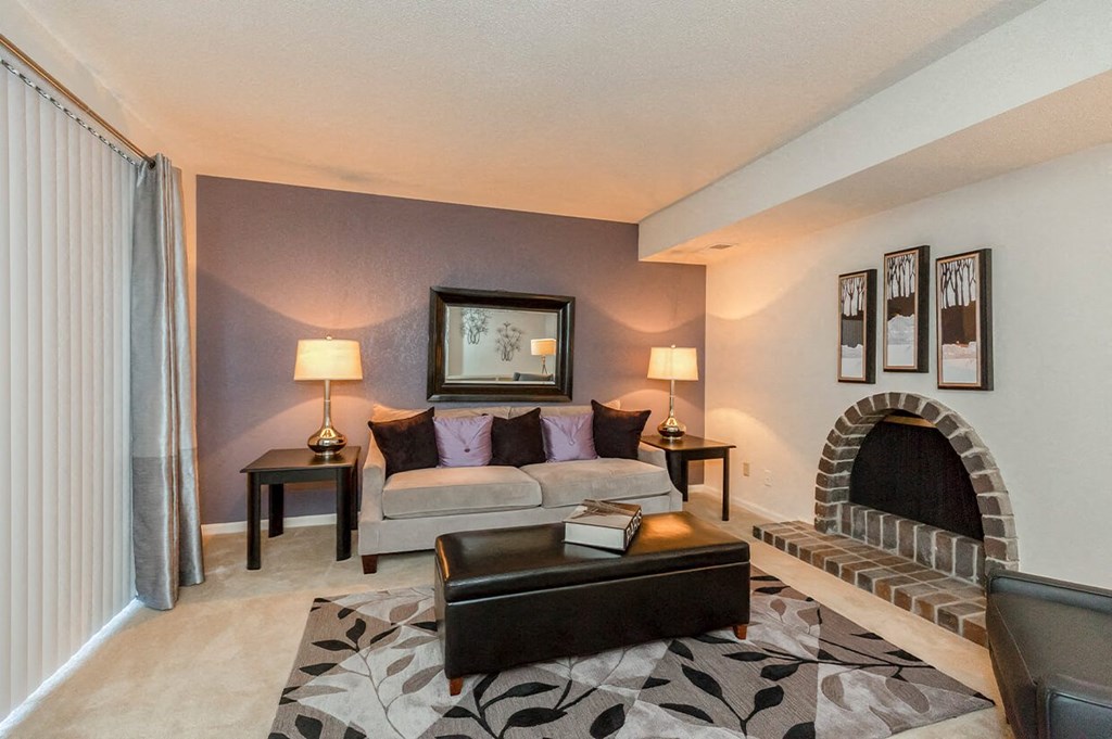 Model Living Room at Willow Creek, Kansas City, Missouri