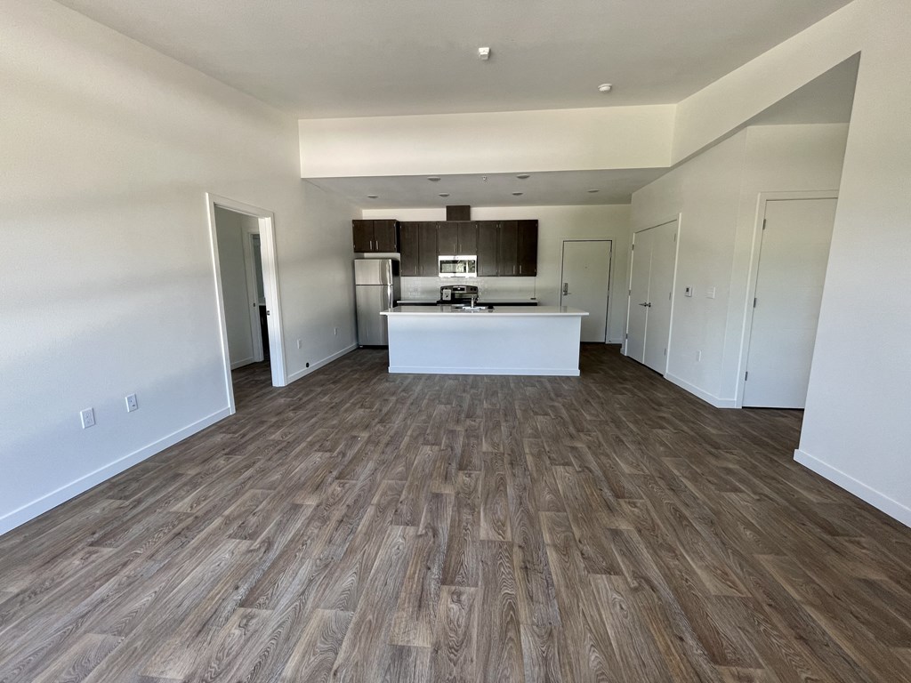 Three Bedroom Apartments in Tualatin