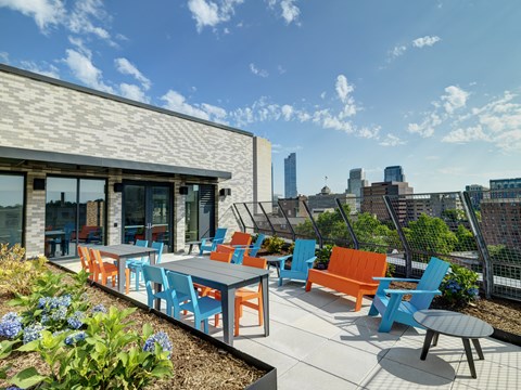 141 South Lexington Avenue 4 Beds Apartment for Rent