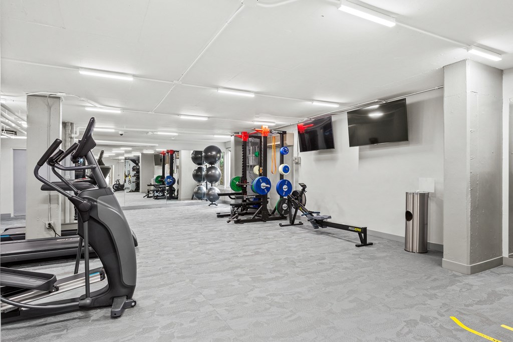 the gym at the m on hennepin apartments
