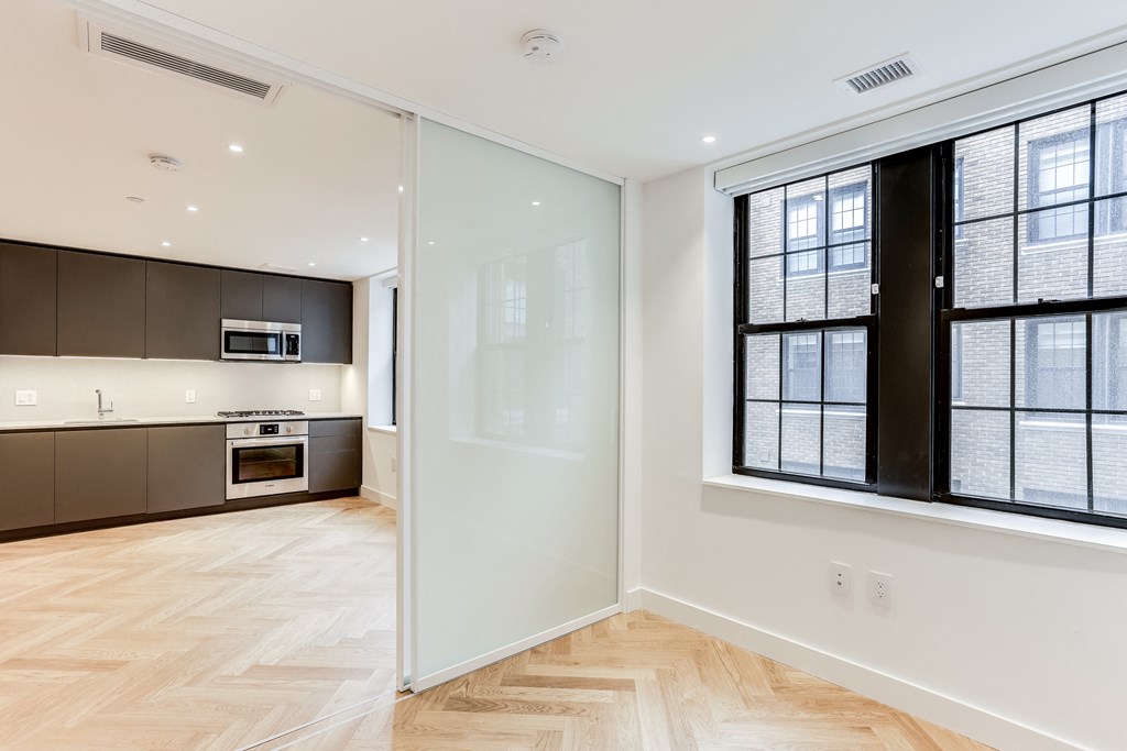 The Stanton 1 bedroom unit with sliding privacy door