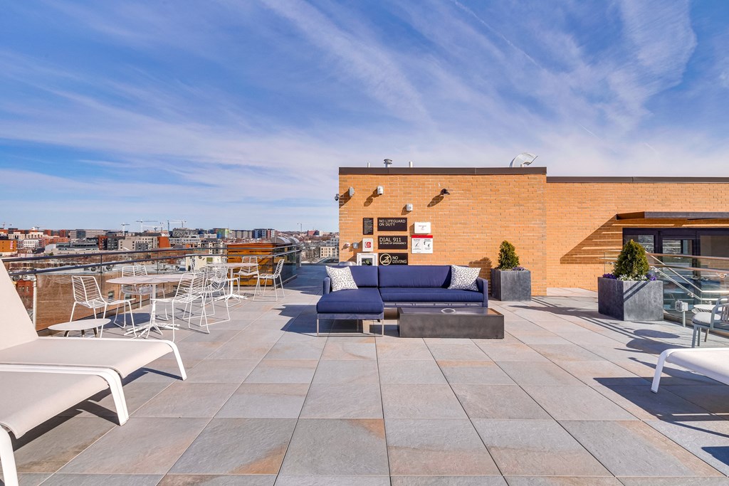 The Stanton rooftop firepit and lounge