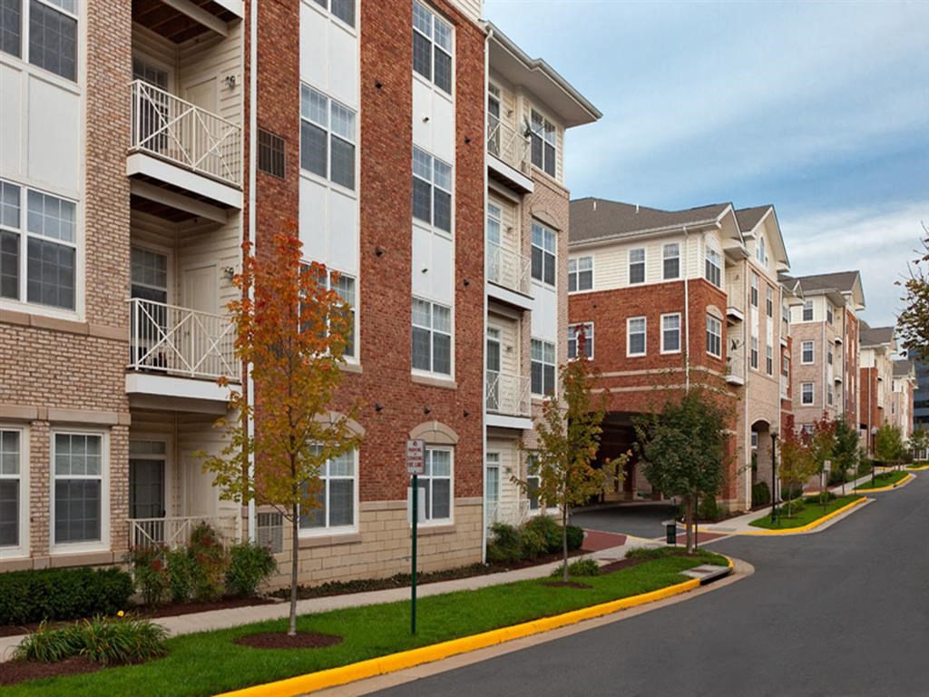 exterior view of a building at the grove apartments