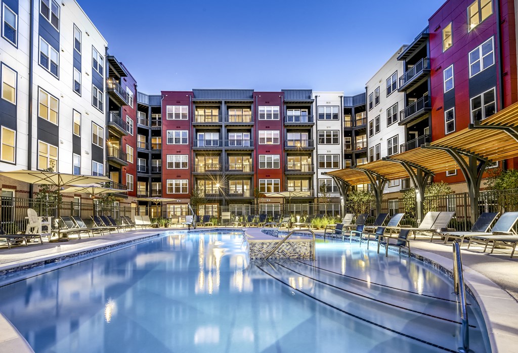 The Edition pool and lounge