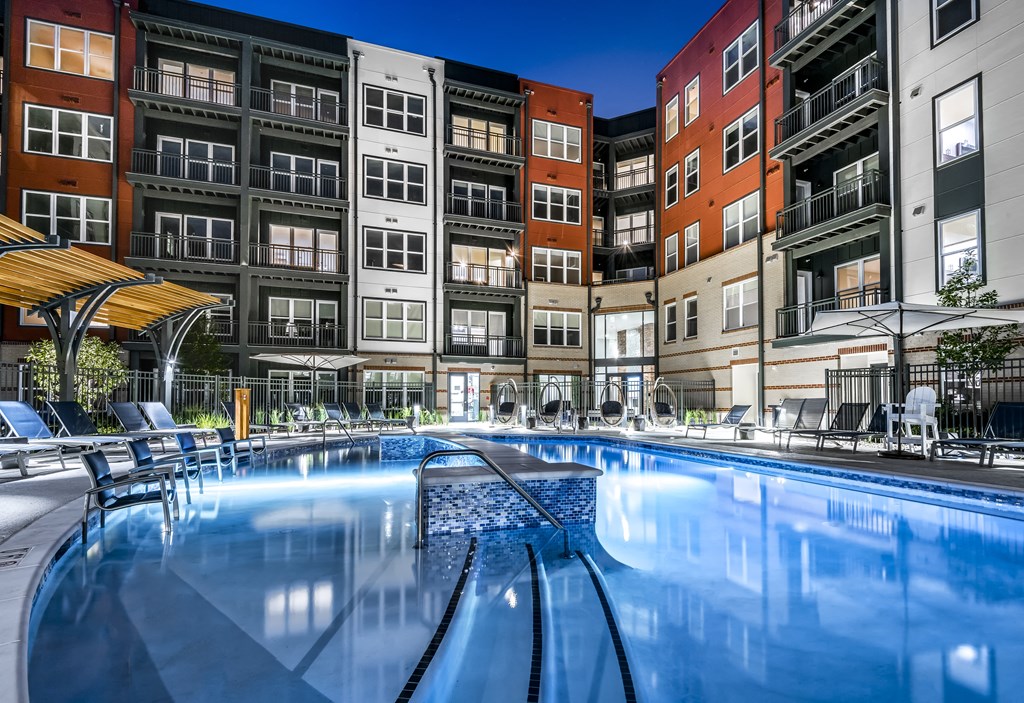 The Edition pool and lounge