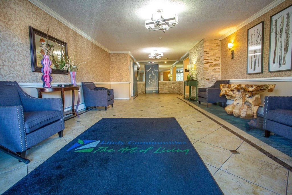 Bromley House is a similar property to College Manor Apartements located in Philadelphia