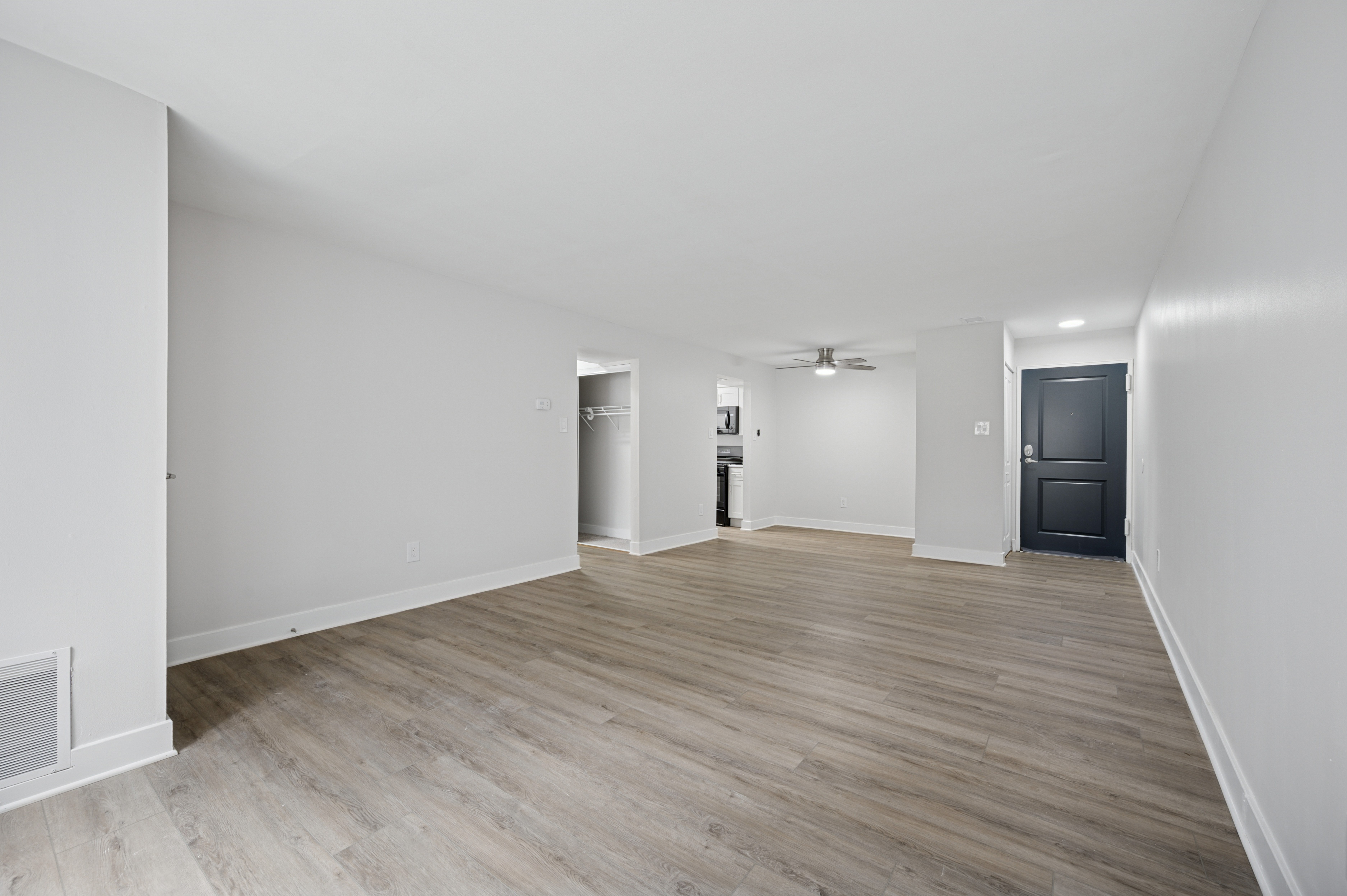 7400 Roosevelt