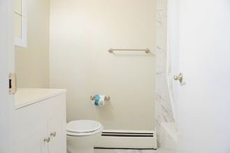 6344 N. 8Th Street Studio-2 Beds Apartment for Rent - Photo Gallery 4