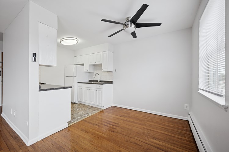 Longwood Manor is a similar property to Birchwood At Grays Ferry - Formerly St Anthony's Senior Residences located in Philadelphia