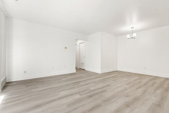 1124 Morraine View Drive 2-3 Beds Apartment for Rent - Photo Gallery 5