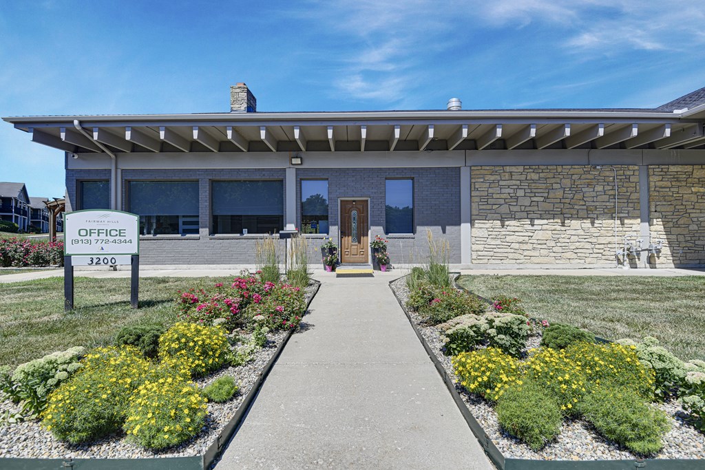 exterior of clubhouse at fairways hills