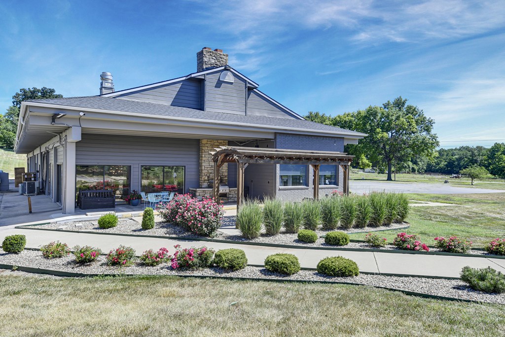 exterior of clubhouse at fairways hills